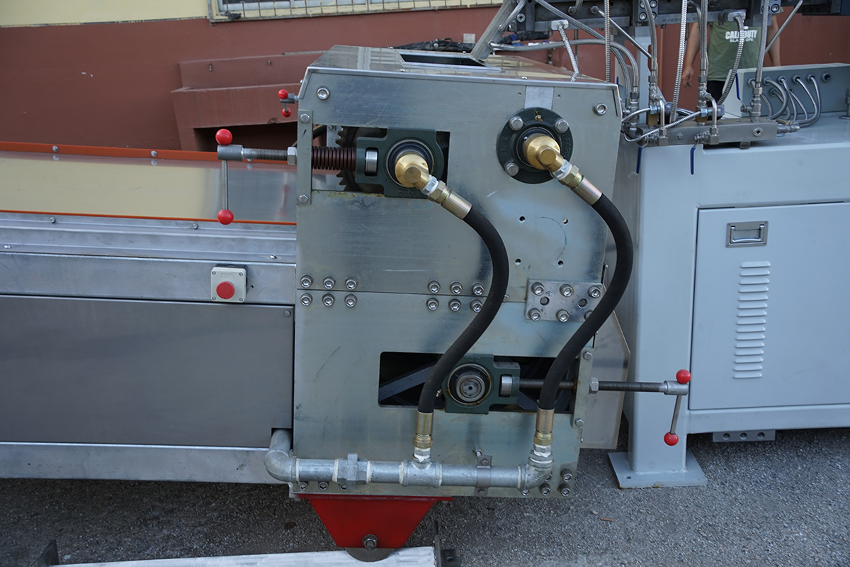 Twin Shaft Hochleistungs-Lebensmittelverarbeitungs-Doppelschneckenextruder